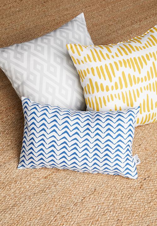 Sixth Floor - Decio cushion cover - baleine blue