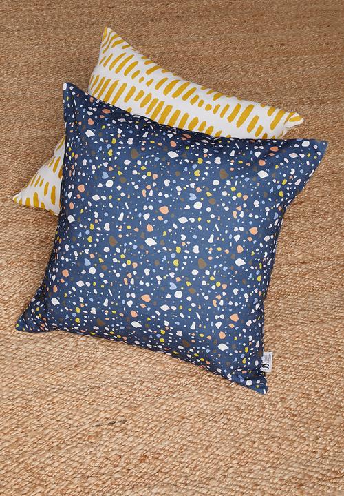 Sixth Floor - Petali cushion cover - navy