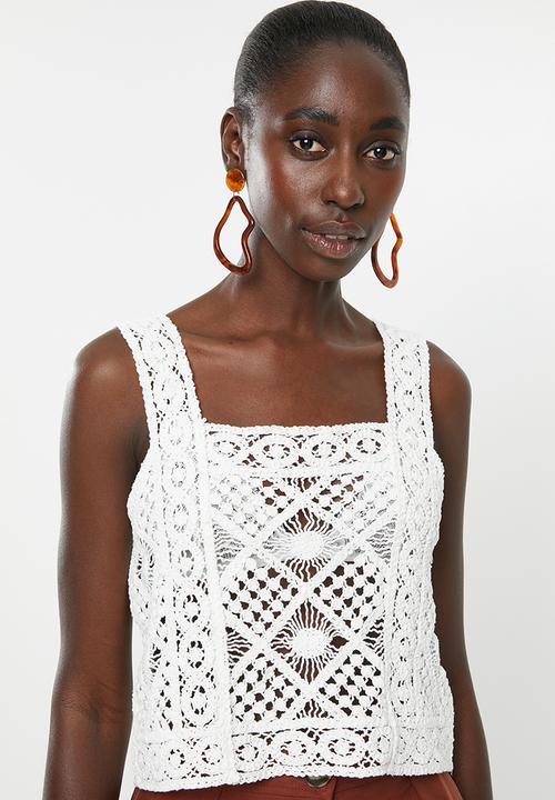 New Look - Square neck crochet vest - white