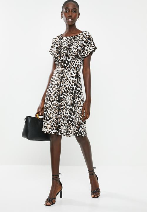 Superbalist - Shift dress with front tucks - multi