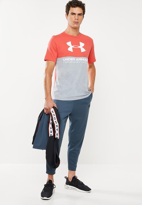 Under Armour -  Performance apparel colour blocked short sleeve tee - grey & red