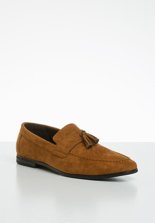 Superbalist - Lenny tassel loafer - tan
