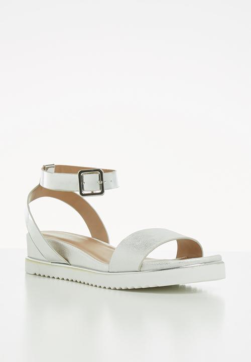 Call It Spring - Fluorn sandal - silver