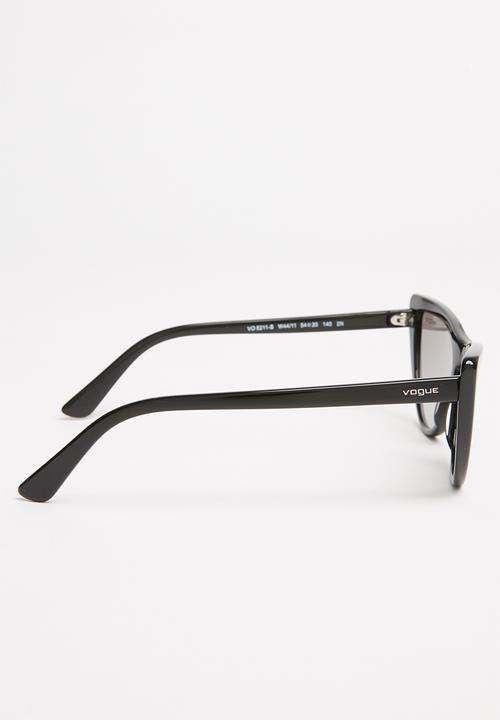 Vogue Eyewear - Vogue Gigi Hadid cat-eye - black