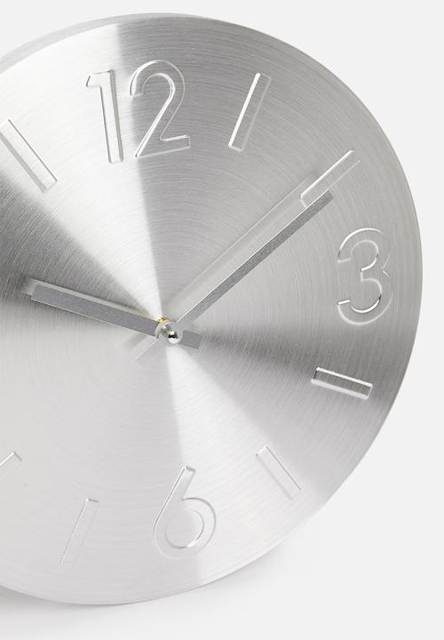 H&S - Embossed aluminium wall clock - silver