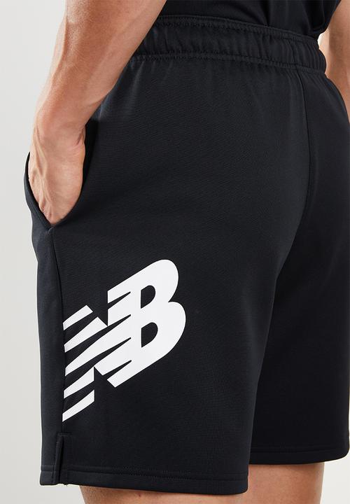 New Balance  - Tenacity fleece short - black