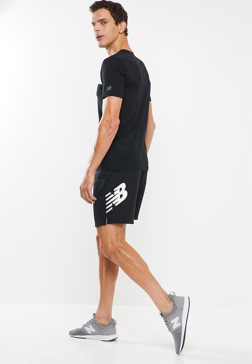New Balance  - Tenacity fleece short - black