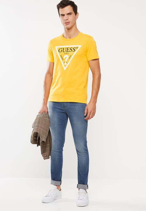 GUESS - Triangle short sleeve tee - yellow