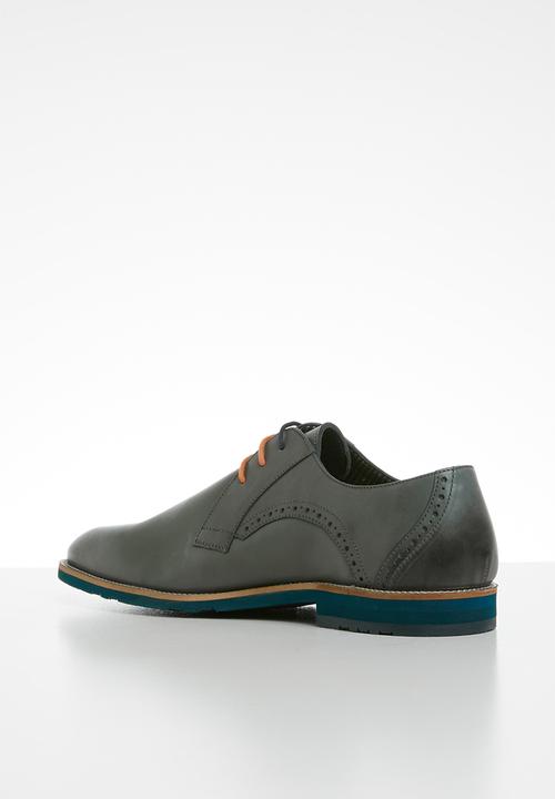 Pringle of Scotland - Tony lace-up derby - grey/green 