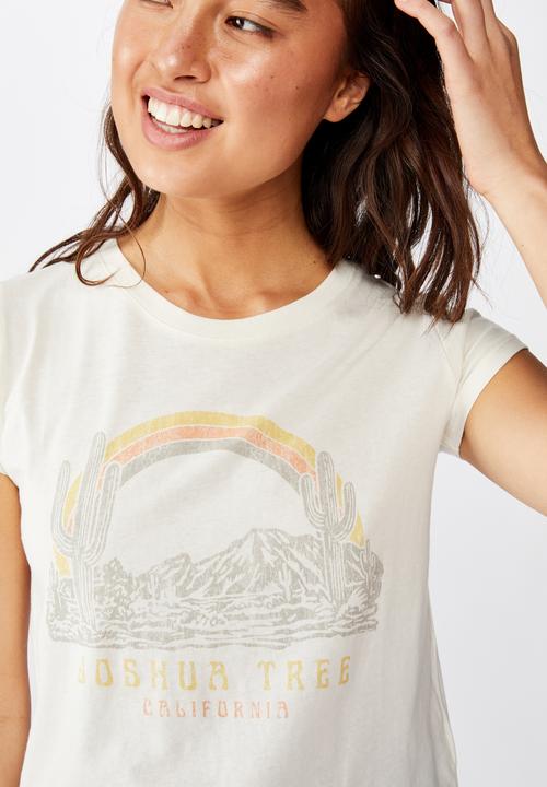 Cotton On - Essential art T-shirt - cream