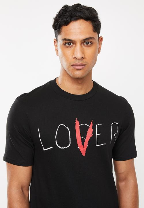 Cotton On - It - lover Tbar collab movie tee - black
