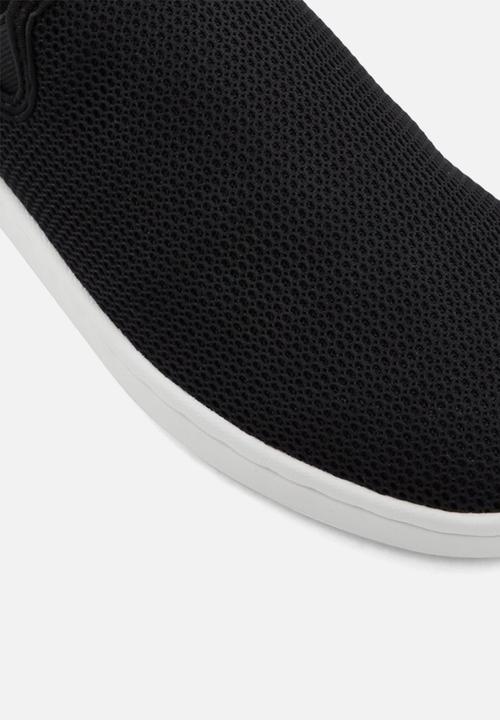Call It Spring - Diarwen - black