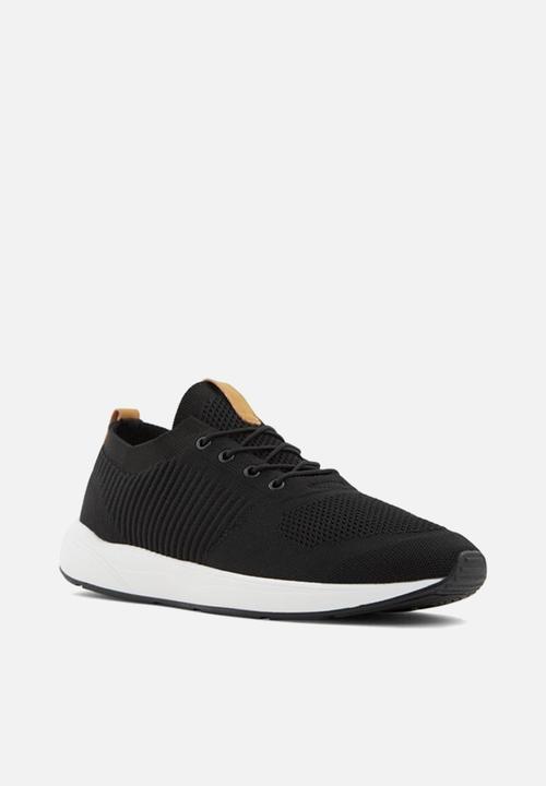 Call It Spring - Ivanovsky - black