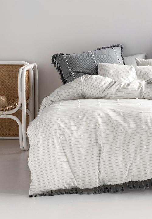 Linen House - Anya duvet cover set - smoke