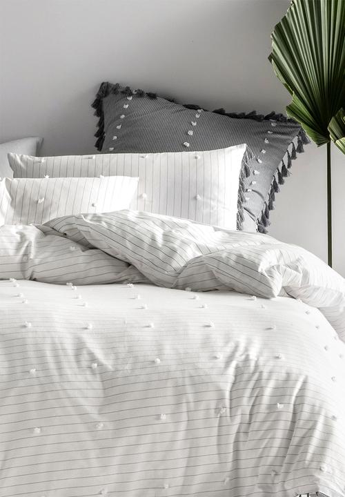 Linen House - Anya duvet cover set - smoke