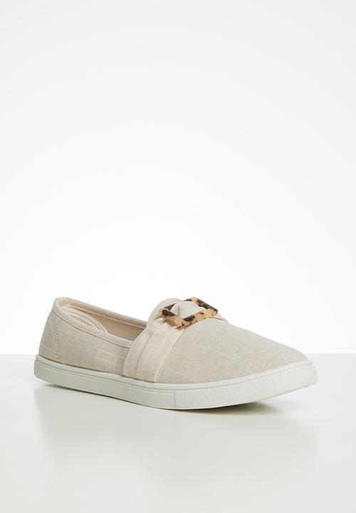 Cotton On - Belle buckle slip on - neutral