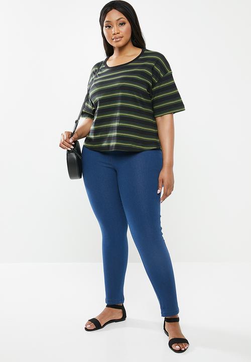 Cotton On - Curve mid sleeve oversized crop - green