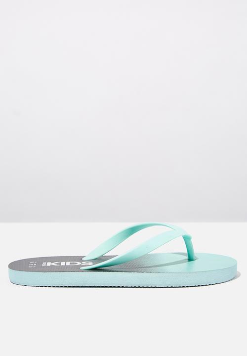 cotton on flip flops