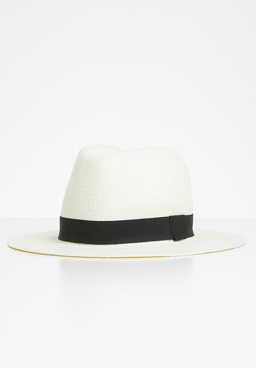 Urban Supply - Knysna - ivory
