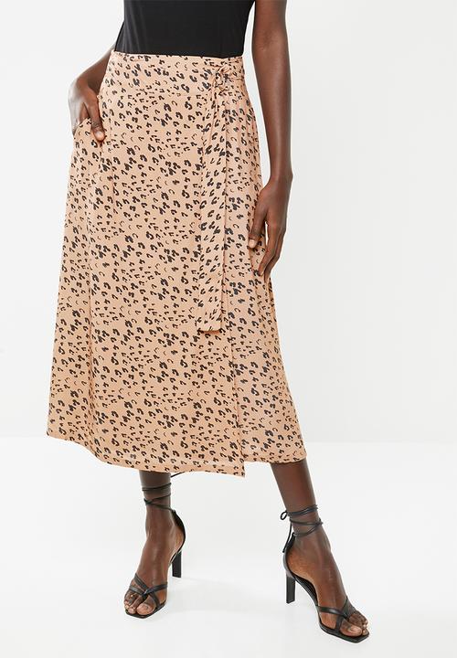 Superbalist - Animal wrap midi skirt - peach & black 