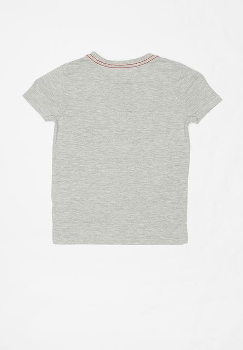 GUESS - Short sleeve guess est tee - grey