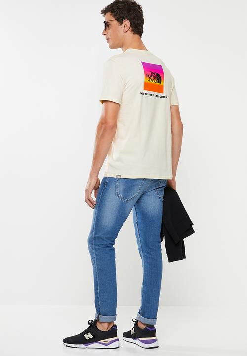 The North Face - Raglan redbox tee - white