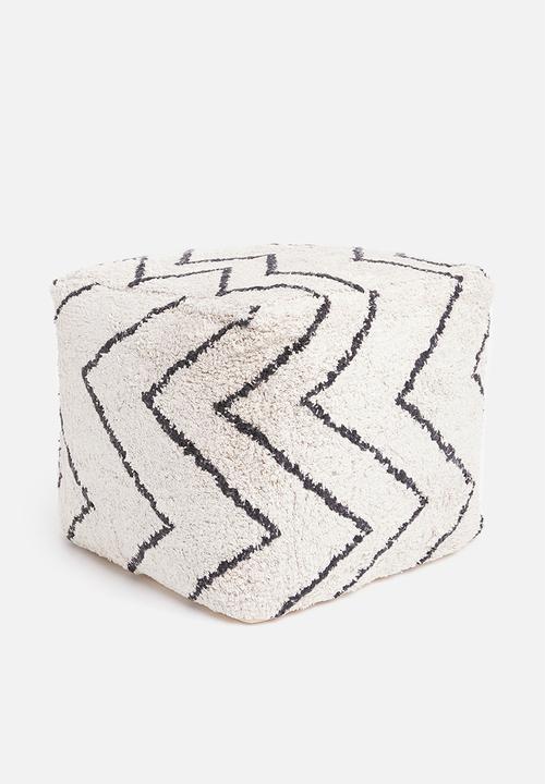 Sixth Floor - Zig zag tufted pouff - white & black