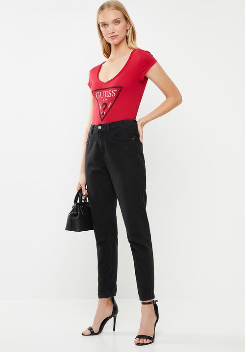 GUESS - Short sleeve bling logo V-neck tee - red