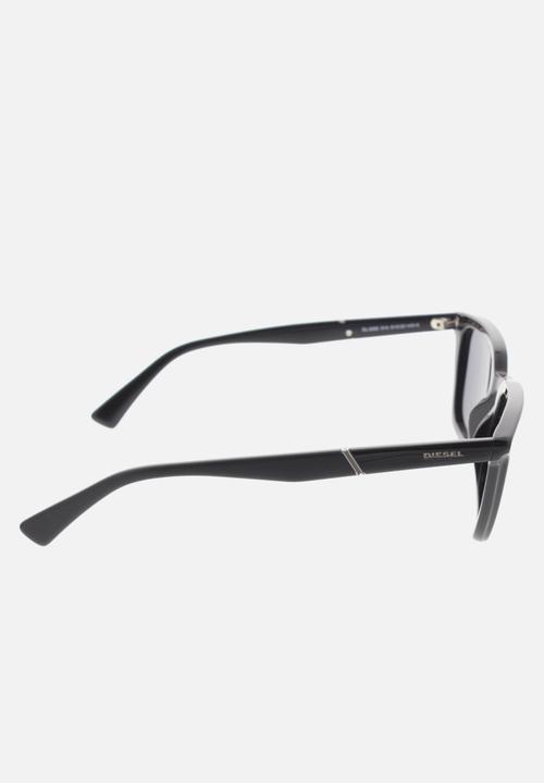 Diesel  - Shiny black frame sunglasses with smoke lenses - black