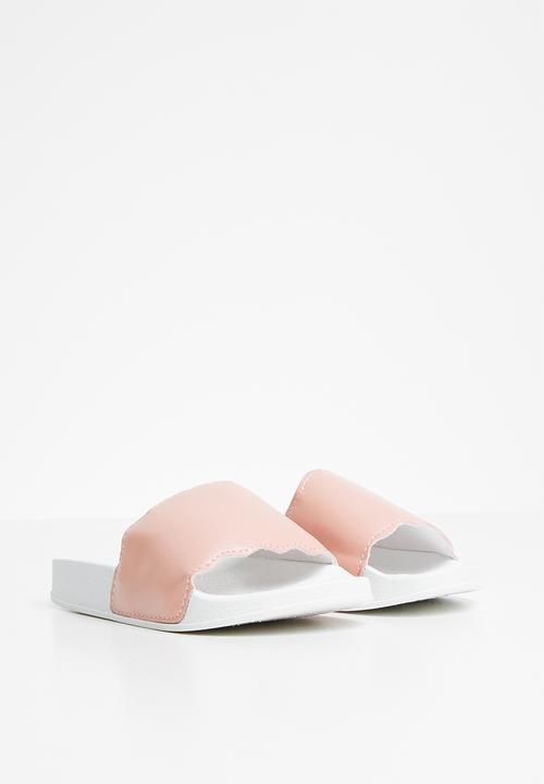 Cotton On - Scallop slide - pink 