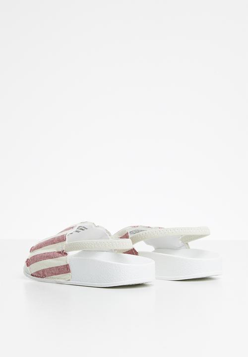 Cotton On - Scallop slide - rust & white 