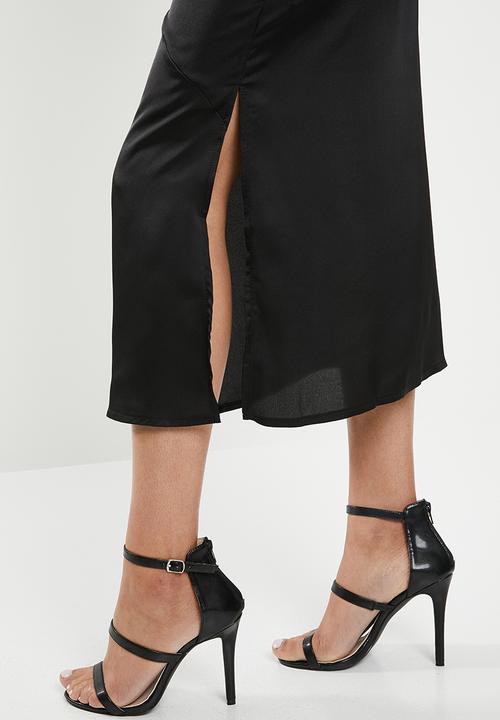 Missguided - Satin bias cut midi skirt - black