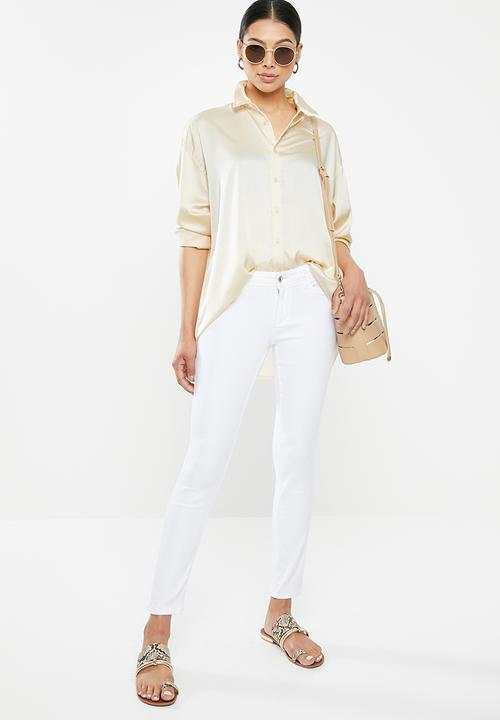 Missguided - Oversized satin shirt - neutral