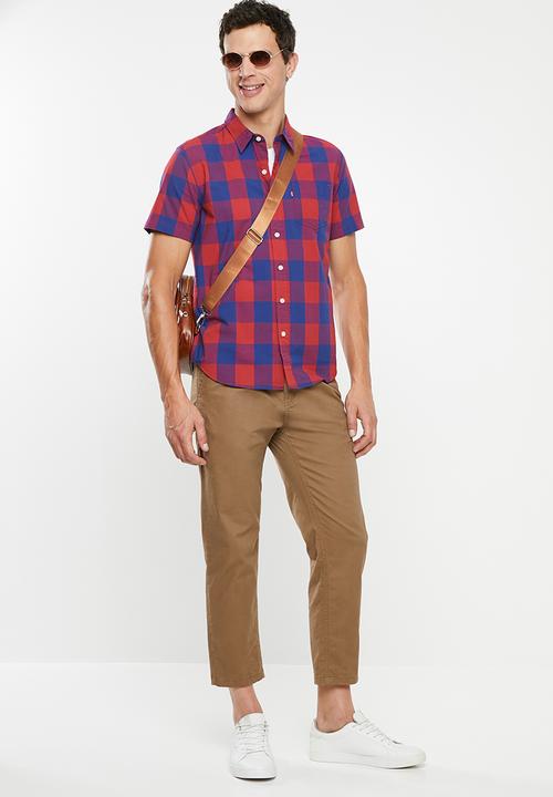 Levi’s® - Classic one pocket short sleeve shirt - blue & red