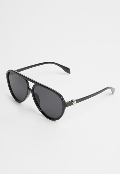 Superbalist - Cowdery sunglasses - black