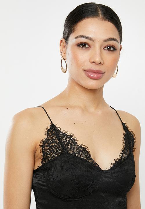 Missguided - Cami lace slip midi dress - black