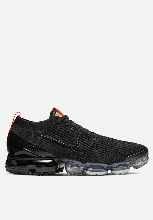 Nike - Air Vapormax Flyknit 3 - black-igloo-flash crimson