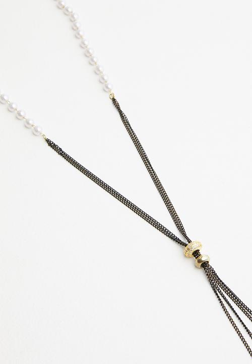 STYLE REPUBLIC - Longer length necklace with pearl-like pendant - multi