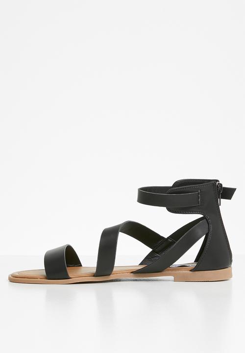 Madison® - Faux leather strappy sandal - black