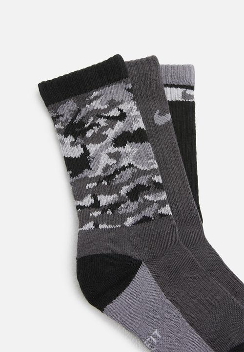 Nike - Nike boys camo socks - grey & black