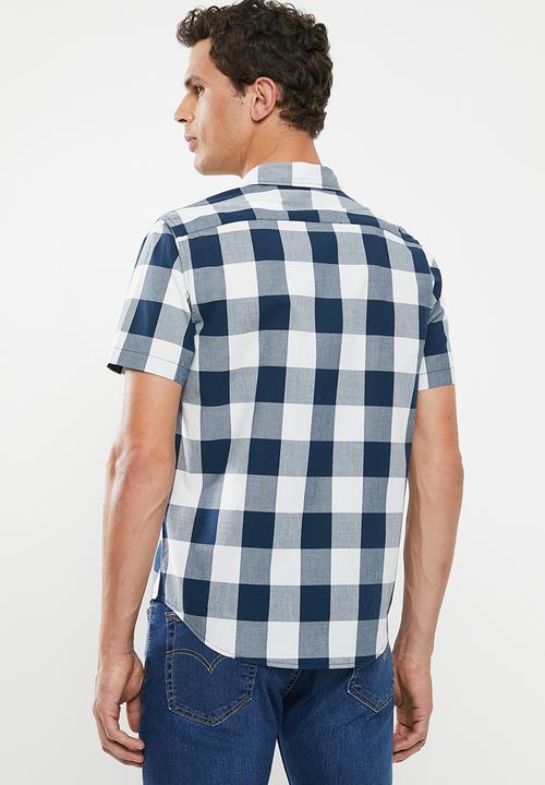 Levi’s® - Classic one pocket short sleeve shirt - blue & white