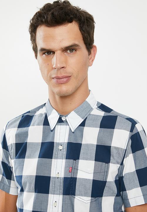 Levi’s® - Classic one pocket short sleeve shirt - blue & white