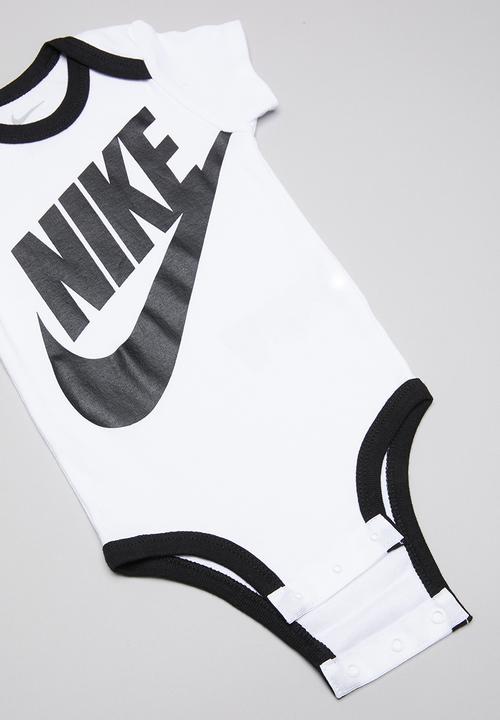 Nike - Nhn futura logo set - white & black