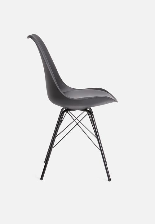 Sixth Floor - Finch dining chair - black