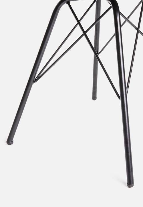 Sixth Floor - Finch dining chair - black