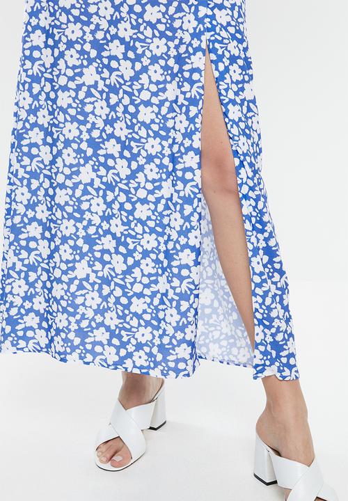 Superbalist - Maxi slip skirt with slit detail -  blue & white