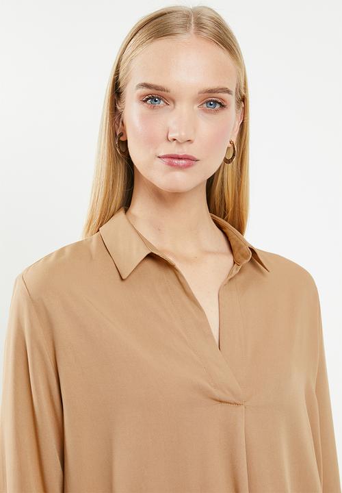 Superbalist - Notch neck shirt - camel