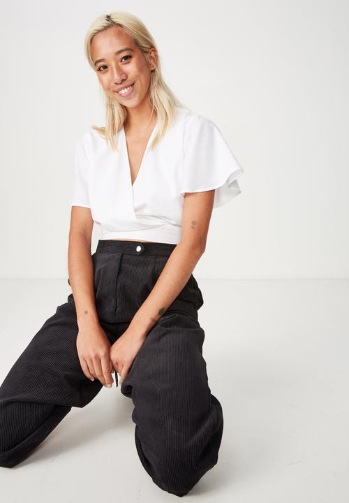 Cotton On - Carmel wrap top  - white