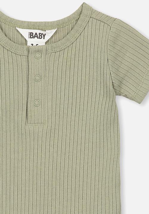 Cotton On - The short sleeve button bubbysuit - green