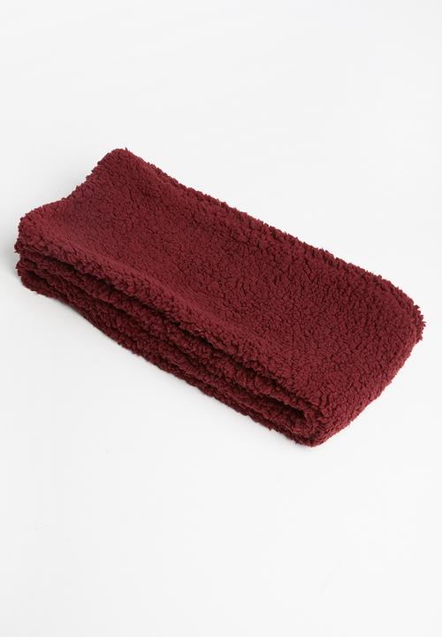 Cotton On - Tara teddy scarf - burgundy